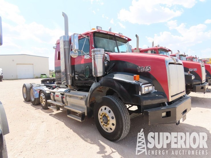 2013-western-star-4900-image-2