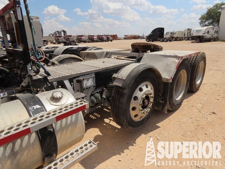 2015-western-star-4900-image-6