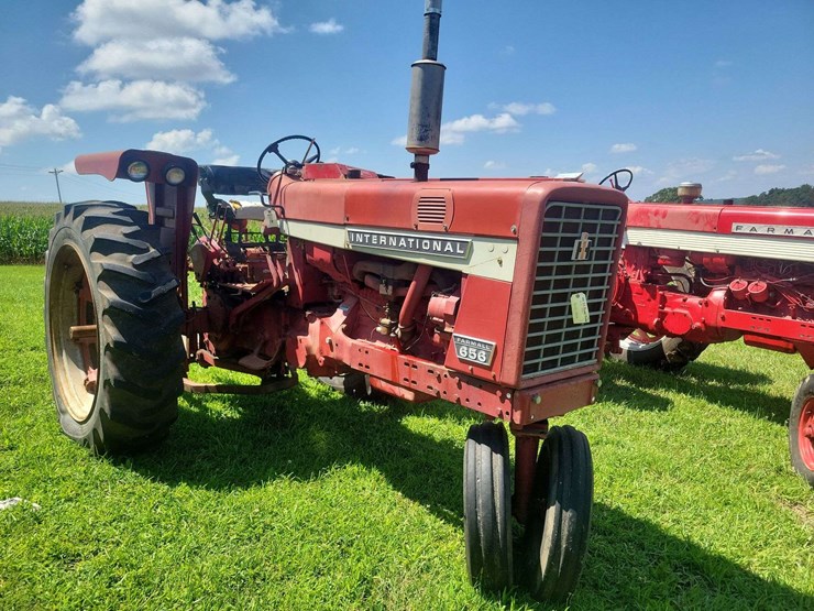 1968-farmall-656-gas-image-1