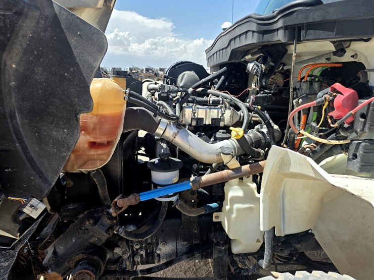 2008-international-durastar-4300-image-11