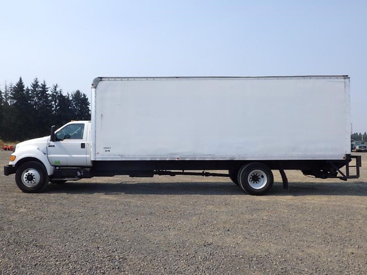 2015-ford-f750-image-2