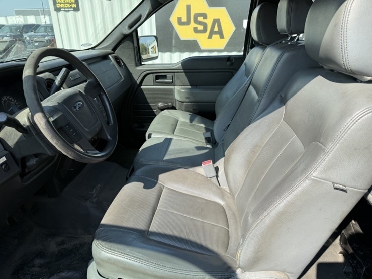 2012-ford-f150-image-25