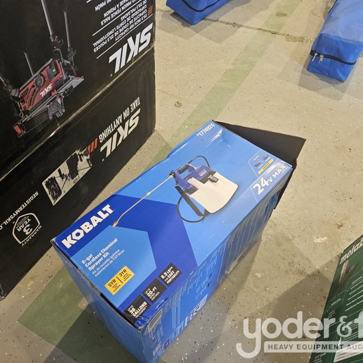 Kobalt 2 gal Cordless Chemical Sprayer Kit