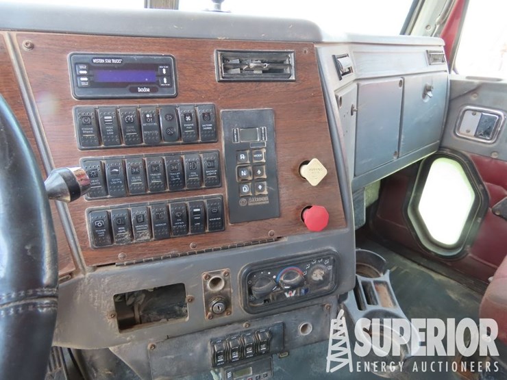 2012-western-star-4900-image-9