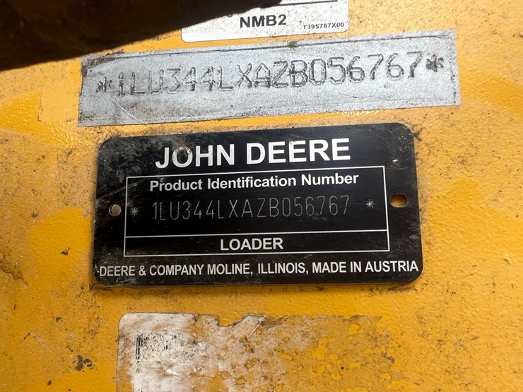 2020-deere-344l-image-20