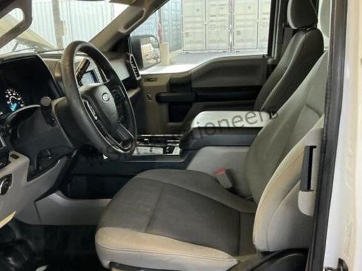2019-ford-f150-image-22