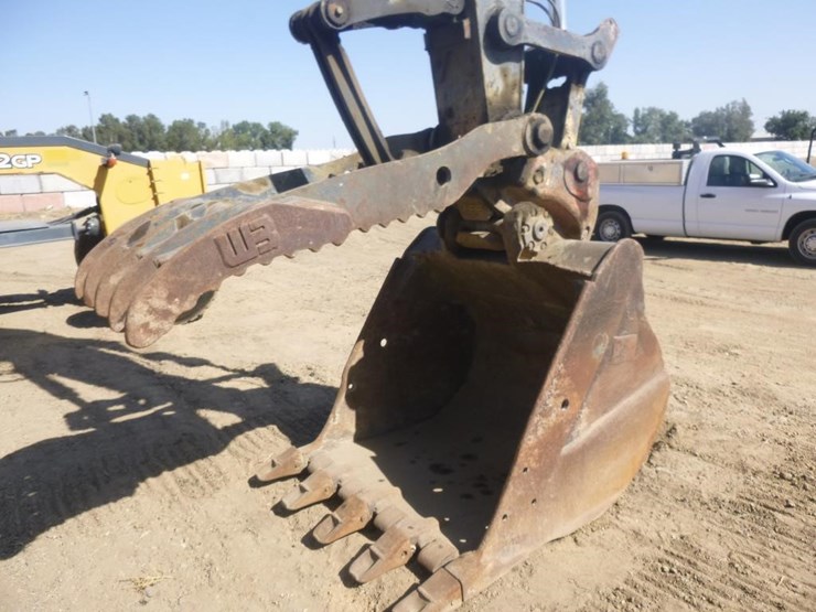 2019-deere-345g-lc-image-10