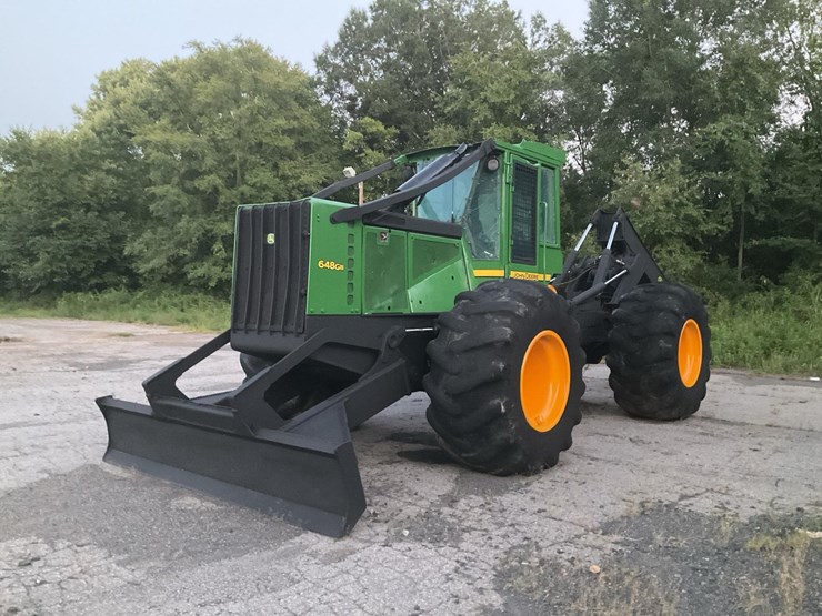2006-deere-648g-iii-image-1
