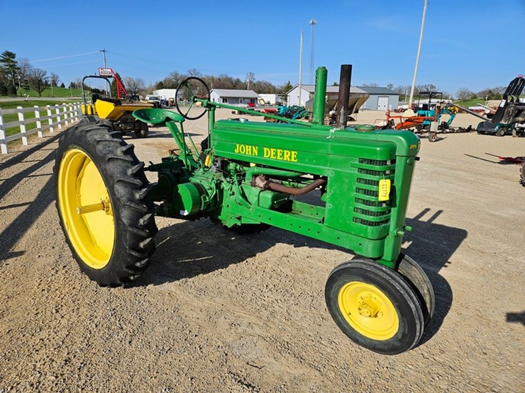 john-deere-b-image-7