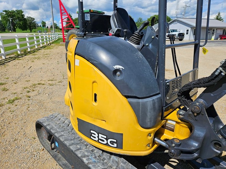 deere-35g-image-17