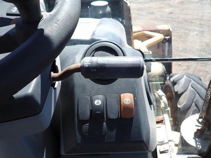 2008-caterpillar-430e-image-28