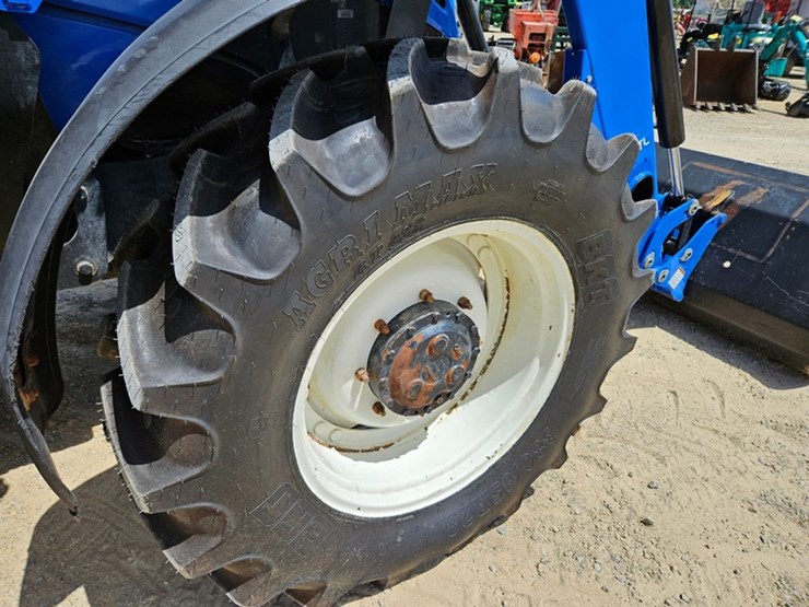 new-holland-t6.155-image-33