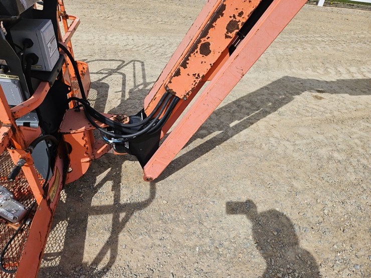 #89-•-jlg-460si-basket-lift-image-18