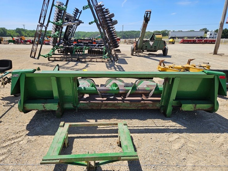 john-deere-444-image-4