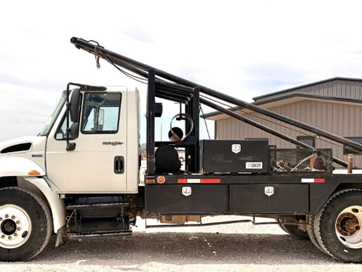 2013-international-durastar-4300-image-8
