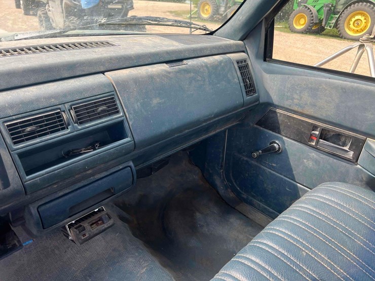 chevrolet-3500-image-18