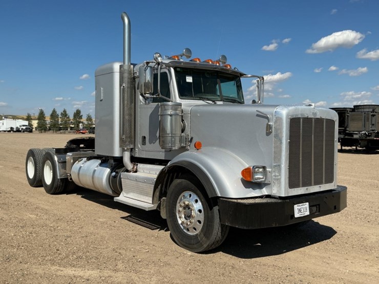 2015-peterbilt-367-image-3