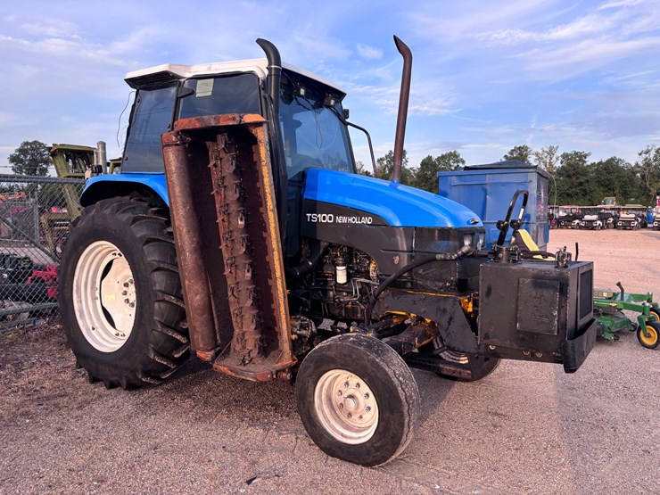 new-holland-ts100-image-2