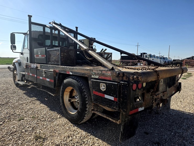 2015-international-durastar-4300-image-7