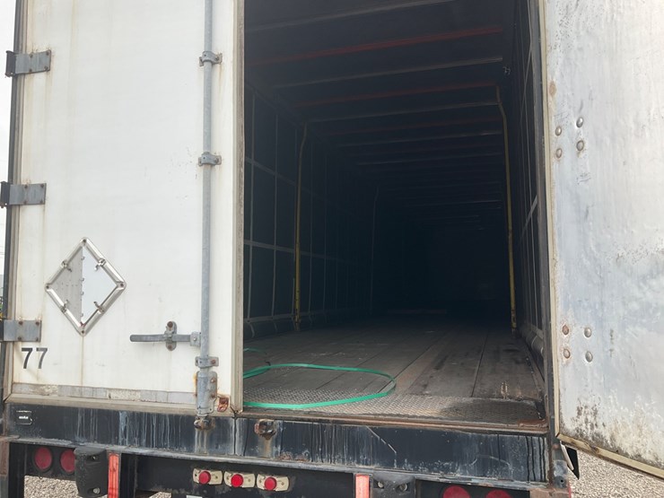 #2102-•-curtain-side-semi-trailer-image-19