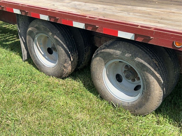 2001-pj-gooseneck-trailer-image-10