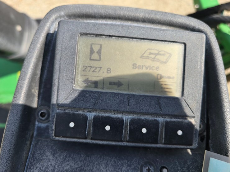 2016-john-deere-7500a-image-23