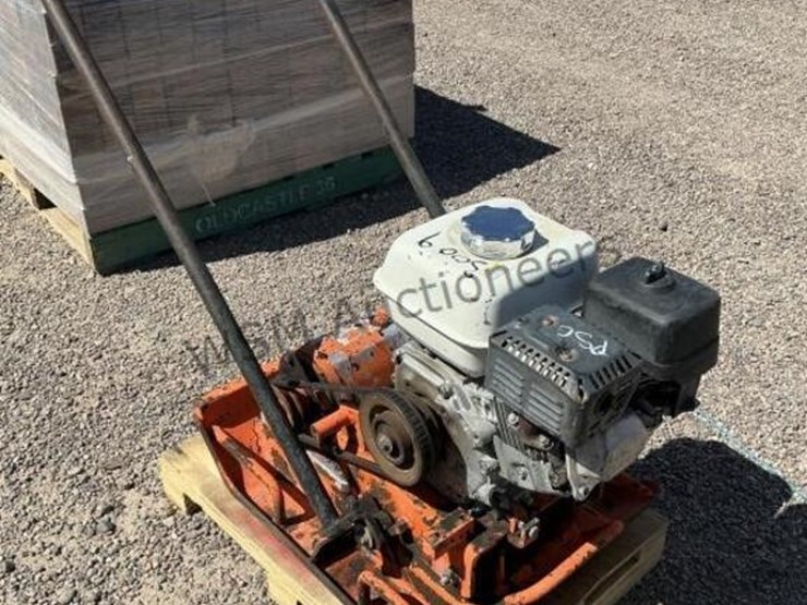 plate-compactor-image-2