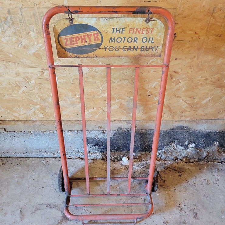 Zephyr Motor Oil Stand