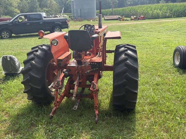 allis-chalmers-170-tractor-image-9