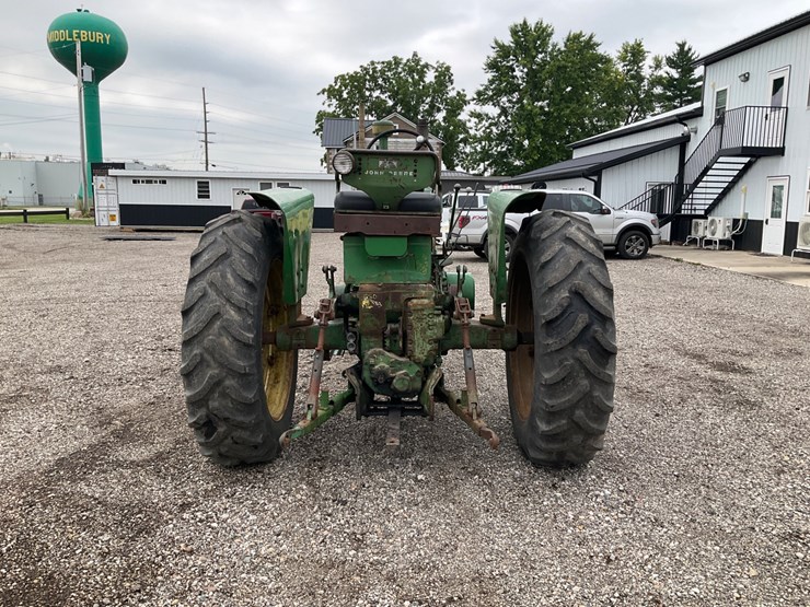 1961-john-deere-730-image-4