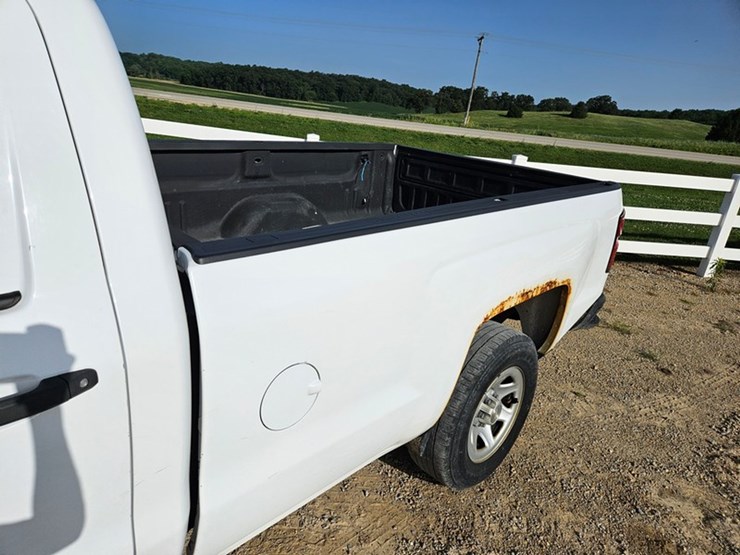 2017-chevrolet-1500-image-12