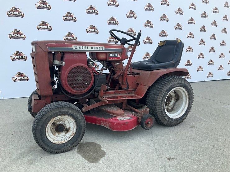 1972-wheelhorse-raider-10-image-1