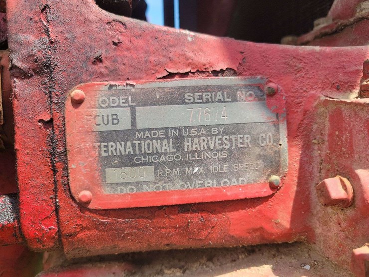 1949-farmall-cub-image-20
