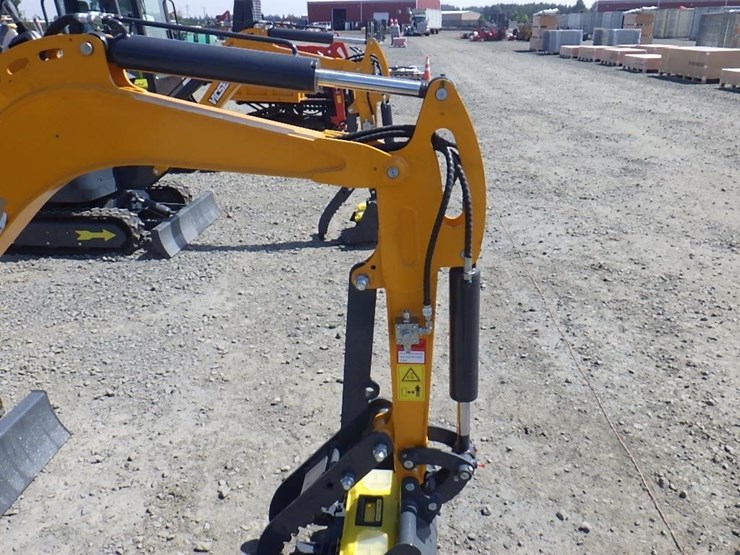 2026-vicsec-22-hydraulic-excavator-image-13
