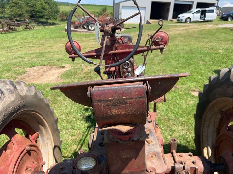 1954-farmall-super-h-image-15