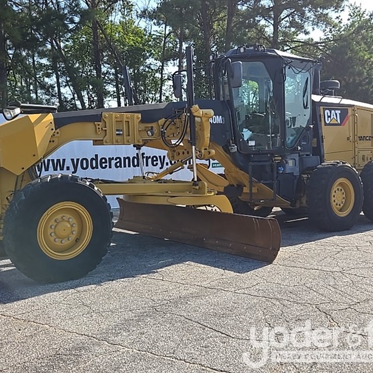2019 CATERPILLAR 140M3