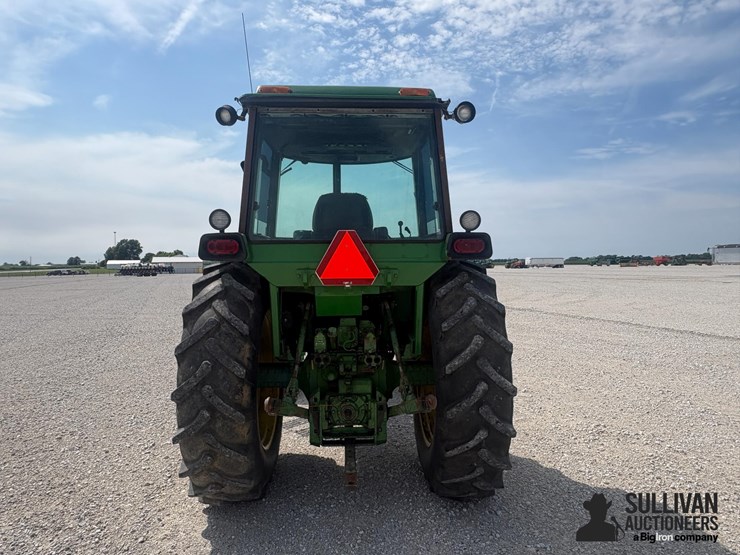 1976-john-deere-4230-image-6