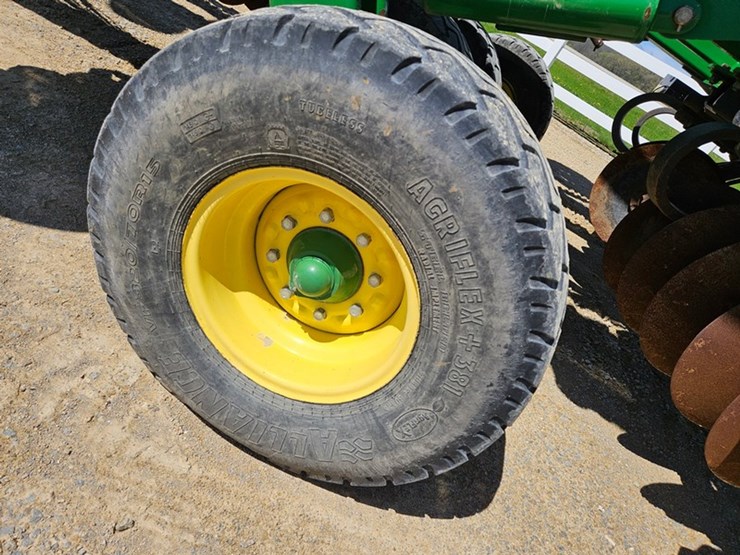 john-deere-2623vt-image-63