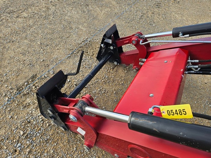 case-ih-l630-image-11