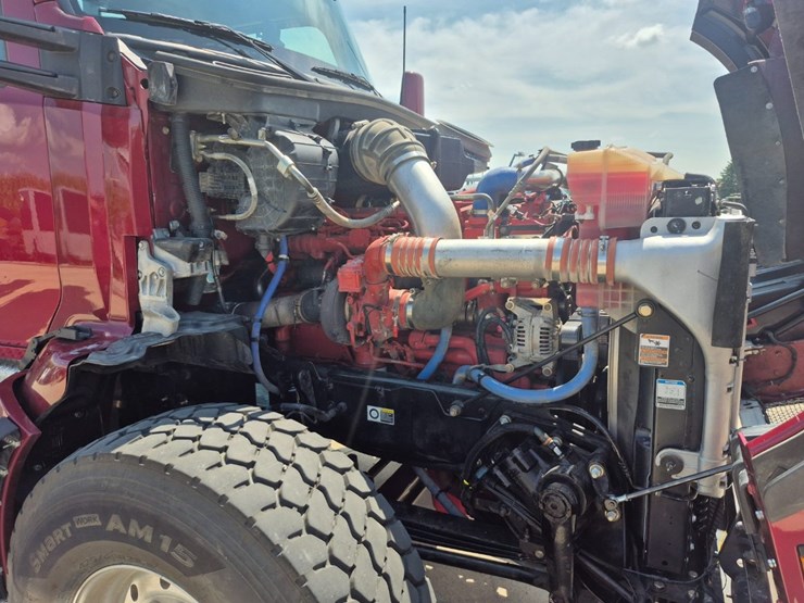 2018-kenworth-t880-image-14