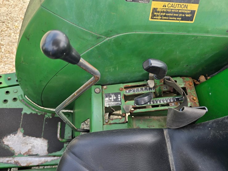 john-deere-1070-image-23