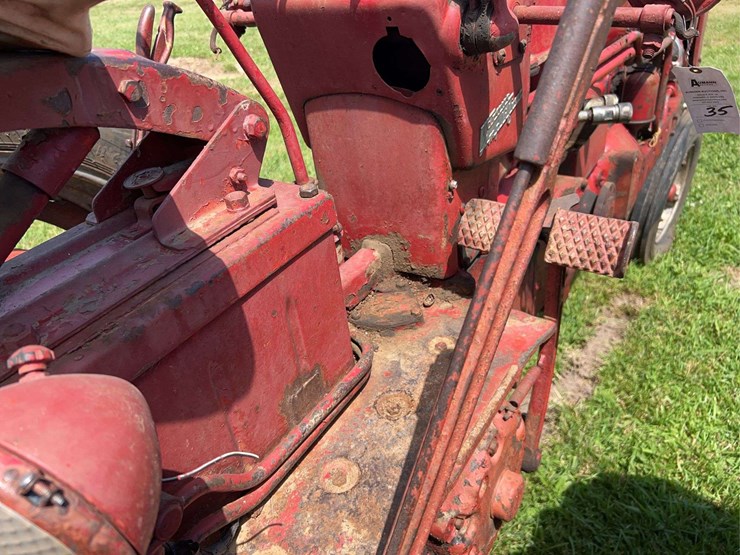 1955-farmall-300-image-16