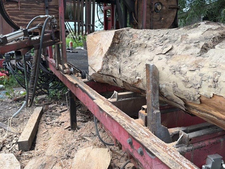 #157-•-timber-harvester-36htd25-portable-bandmill-image-29