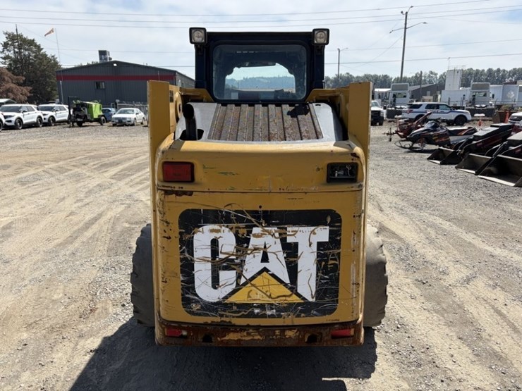 2012-caterpillar-236b3-image-5