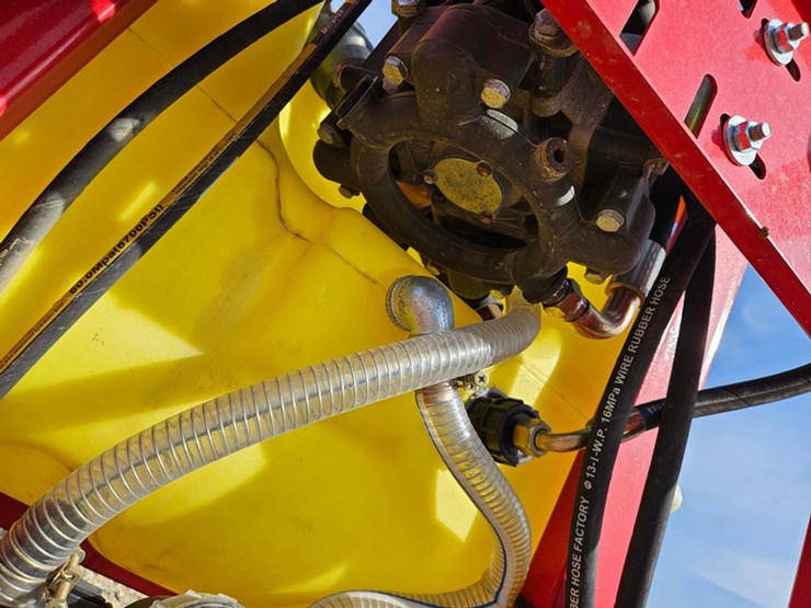 #113-•-3-pt-sprayer-image-25