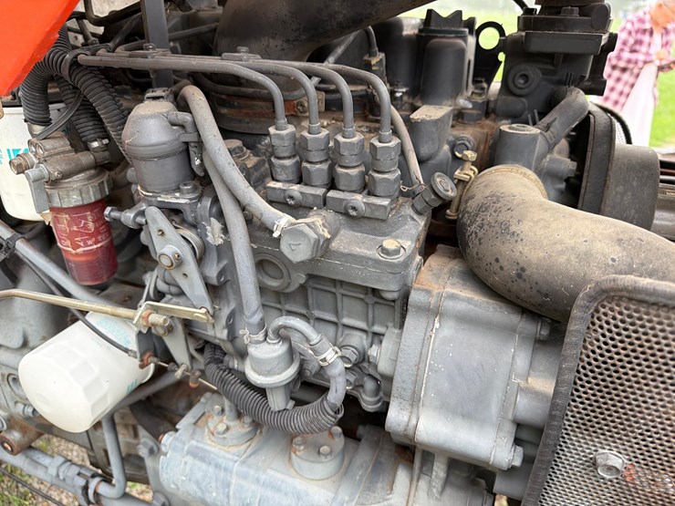 kubota-m6800-image-13