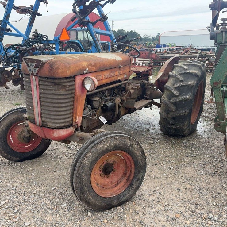 MASSEY-FERGUSON 20