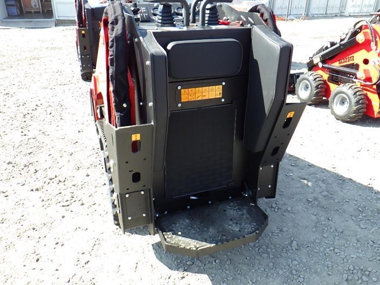2026-sdlool-1050k-skid-steer-tracked-loader-image-11