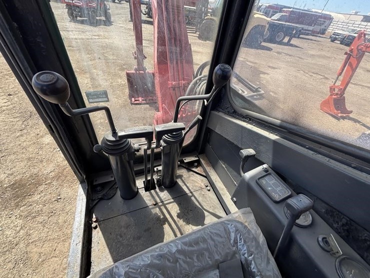 yanmar-yb35-image-24