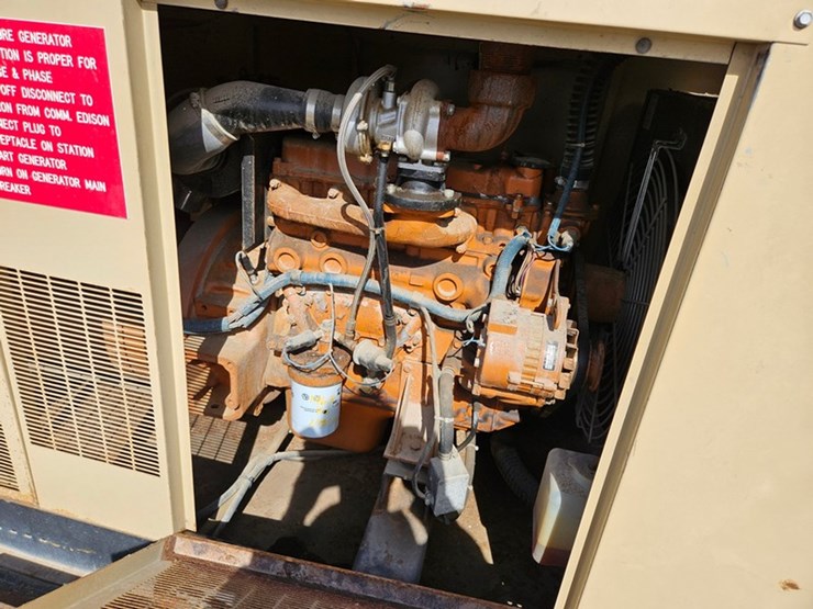 #116-•-generac-towable-diesel-generator-image-10